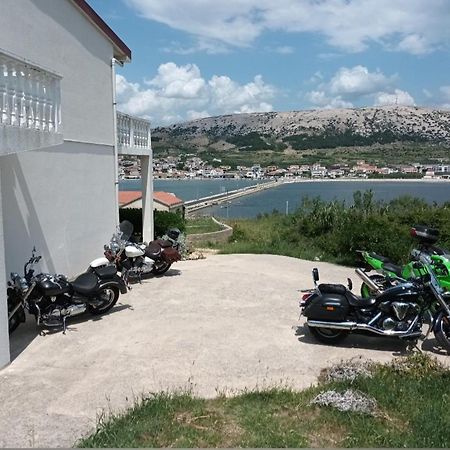 Apartments Verica Паг Екстериор снимка