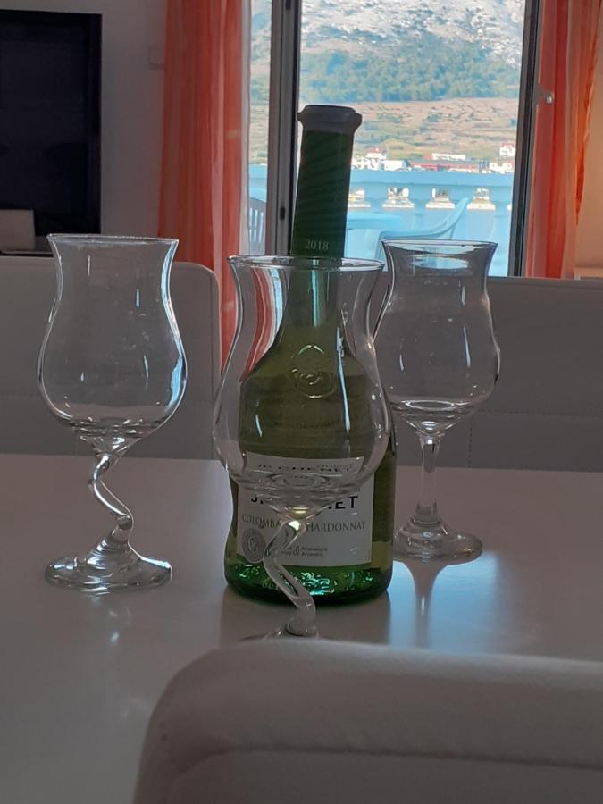 Apartments Verica Паг Екстериор снимка