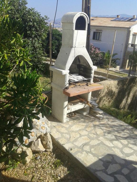Apartments Verica Паг Екстериор снимка