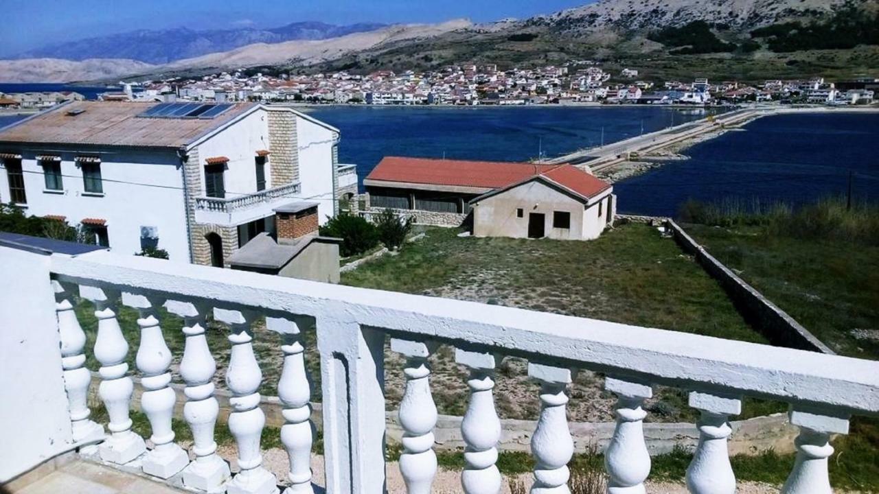 Apartments Verica Паг Екстериор снимка